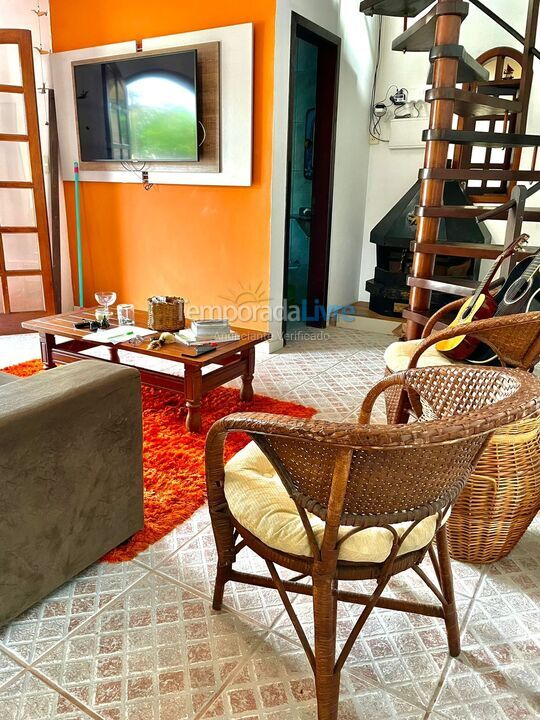 Casa para alquiler de vacaciones em Bombinhas (Praia de Canto Grande Mar Sem Ondas)