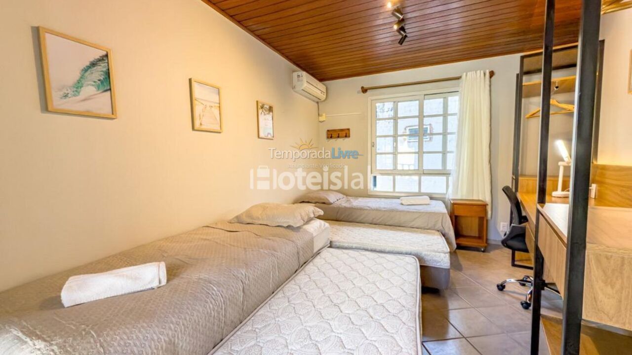 Apartment for vacation rental in Florianópolis (Cachoeira do Bom Jesus)