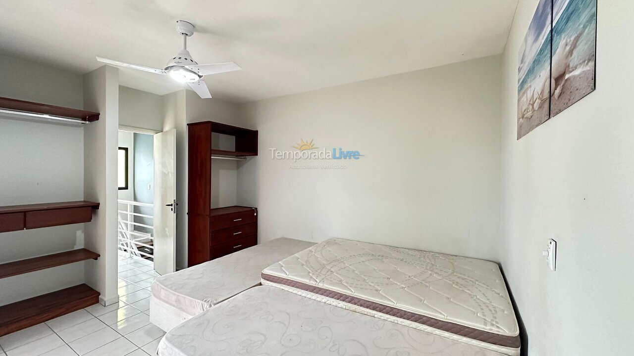 Apartment for vacation rental in Ubatuba (Praia Grande)
