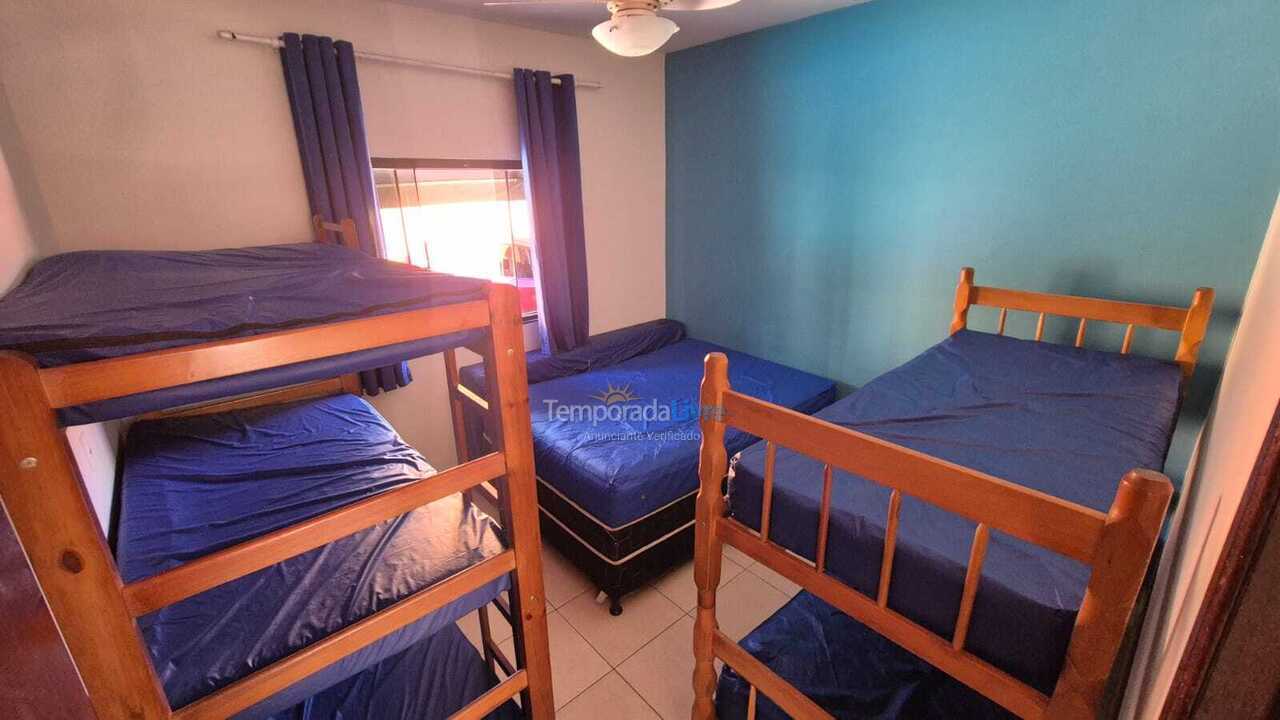 Casa para alquiler de vacaciones em Bertioga (Praia do Indaiá)