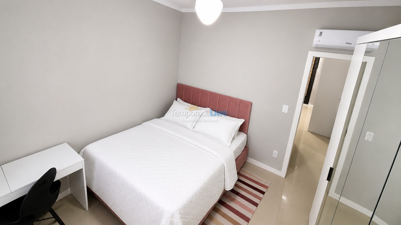 Apartamento para alquiler de vacaciones em Florianopolis (Praia dos Ingleses)