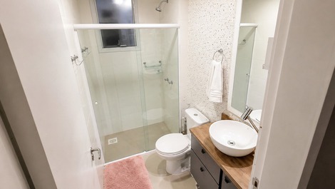 APARTAMENTO 2 DORMITORIOS 1 SUITE REGIÃO NOBRE (GAIVOTAS) - PRAIA DOS INGLESES 🌅🏖️