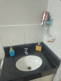 Apartamento aconchegante e bem localizado