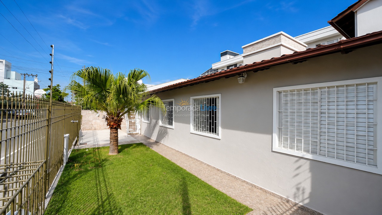 Casa para alquiler de vacaciones em Florianopolis (Canasvieiras)