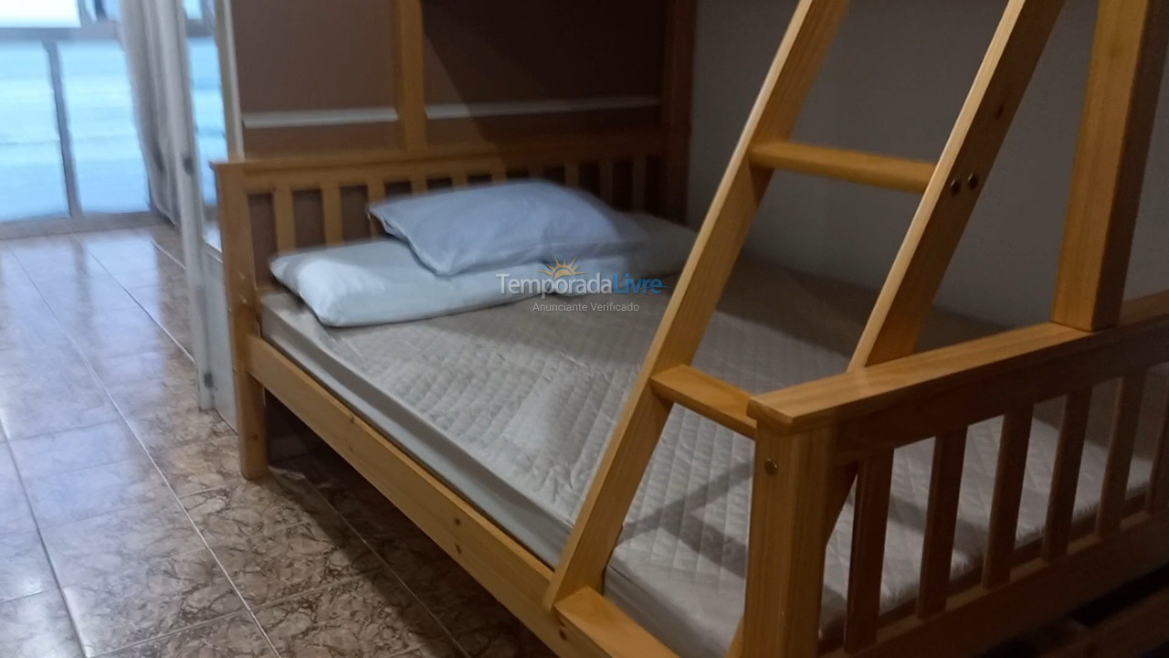 Apartment for vacation rental in Praia Grande (Boqueirão)