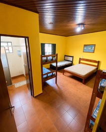 🌿 Country house in Atibaia, swimming pool with slide, barbecue, 1 hour from São Paulo