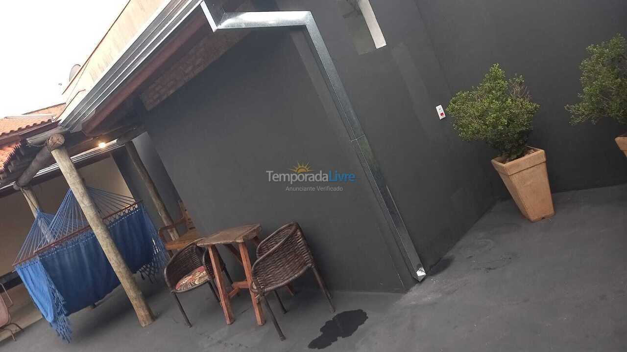 Casa para aluguel de temporada em Olímpia (Quinta Das Aroeiras)