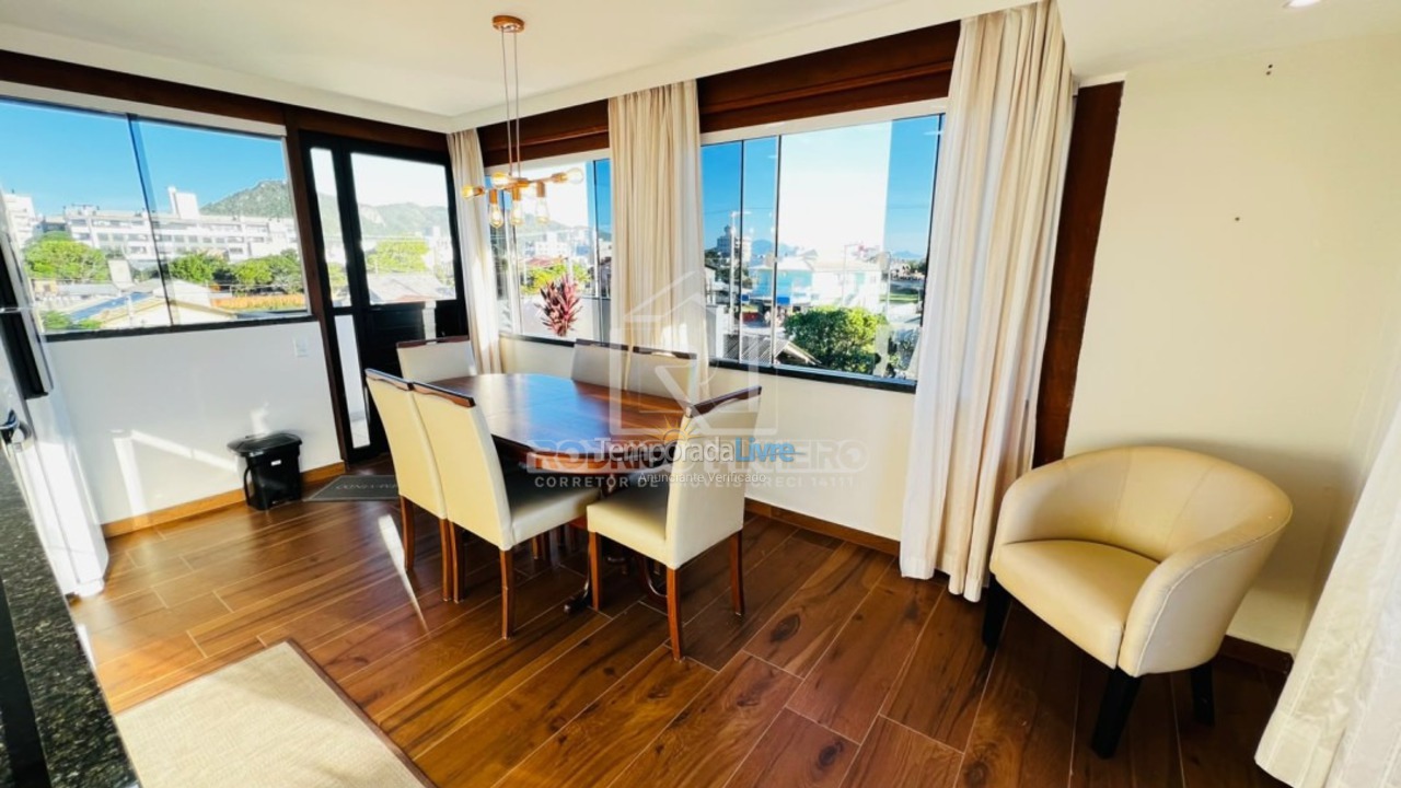 Apartment for vacation rental in Bombinhas (Canto Grande)