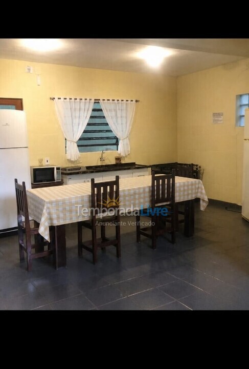 Casa para aluguel de temporada em Atibaia (Campo dos Aleixos)