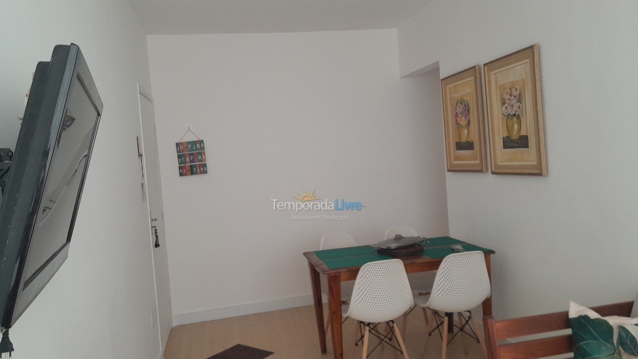 Apartamento para aluguel de temporada em Praia Grande (Praia do Caiçara)
