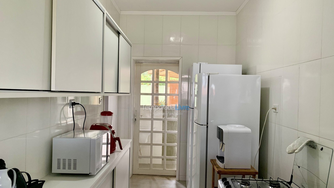 Casa para aluguel de temporada em Ubatuba (Lagoinha)