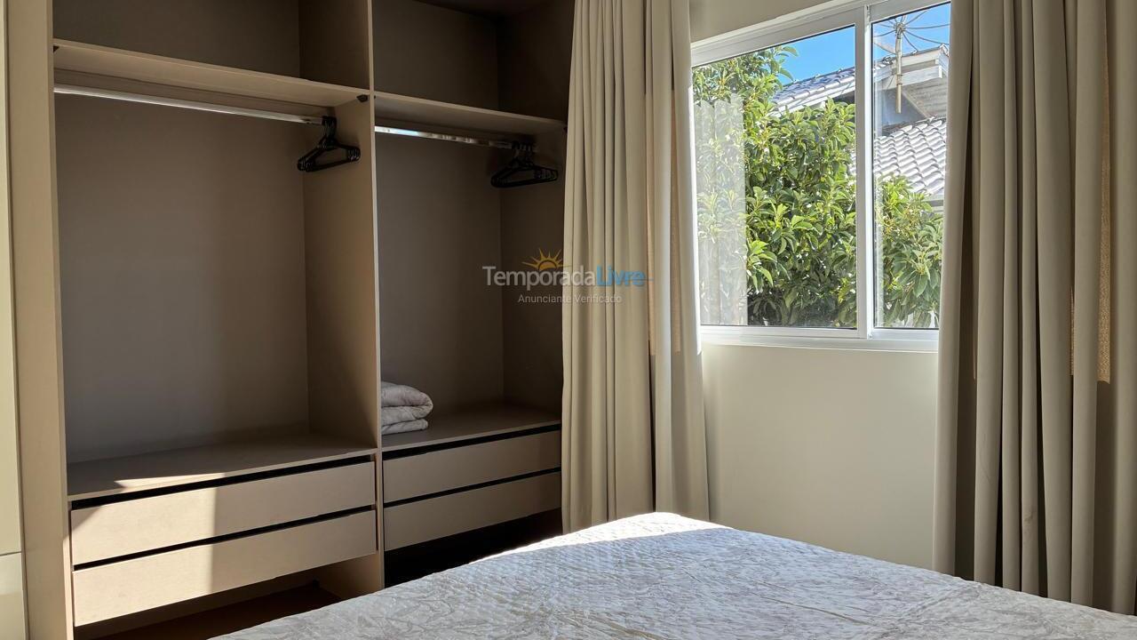 Apartamento para alquiler de vacaciones em Bombinhas (Mariscal)