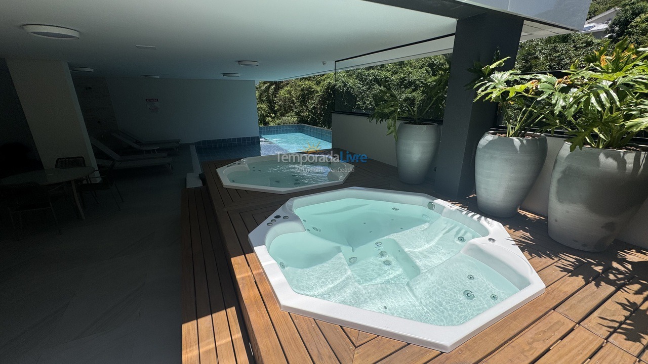 Apartment for vacation rental in Bombinhas (Praia de Bombas)