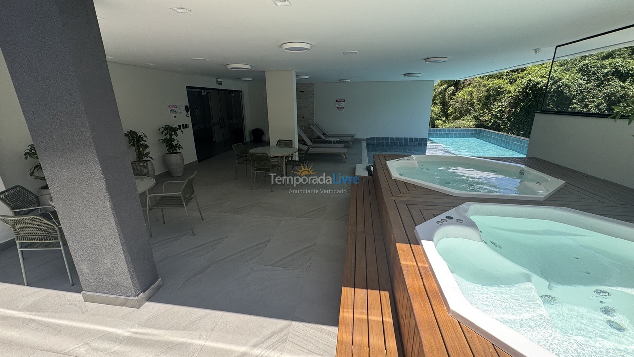 Apartment for vacation rental in Bombinhas (Praia de Bombas)