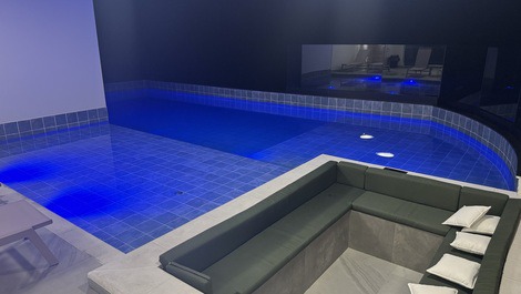 Modern department for 4 people 200 meters from the sea