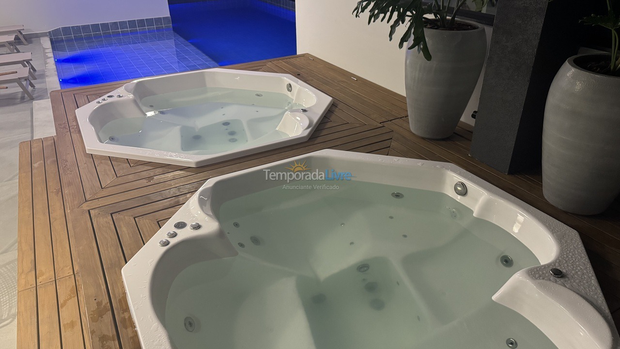 Apartment for vacation rental in Bombinhas (Praia de Bombas)