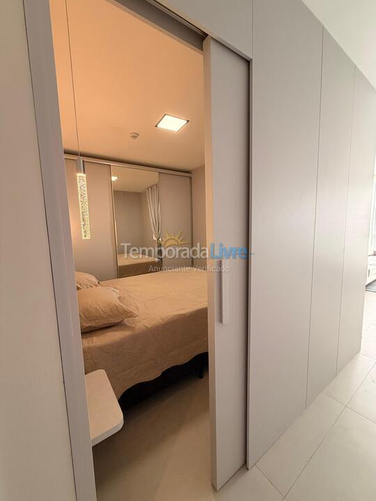 Apartment for vacation rental in Bombinhas (Praia de Bombas)
