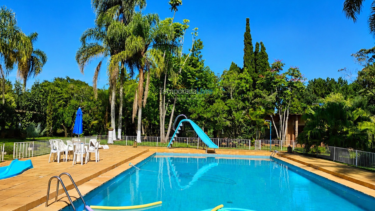 Granja para alquiler de vacaciones em Ibiúna (Ibiuna)