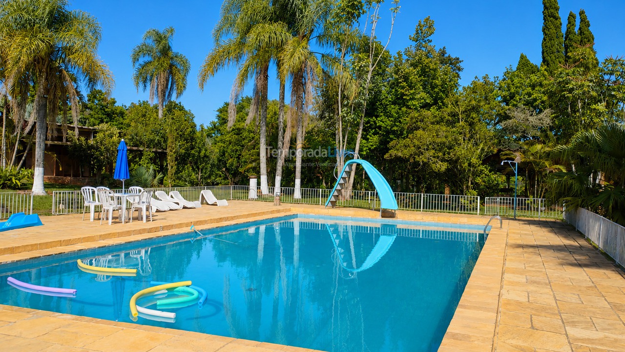 Granja para alquiler de vacaciones em Ibiúna (Ibiuna)