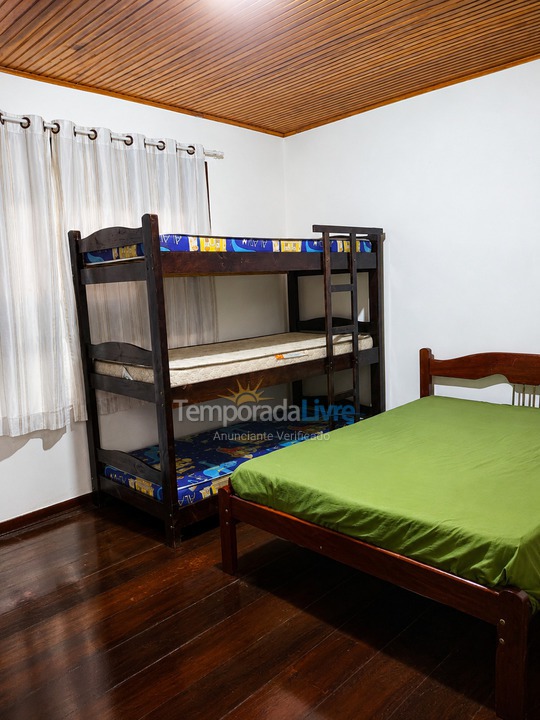 Granja para alquiler de vacaciones em Ibiúna (Ibiuna)