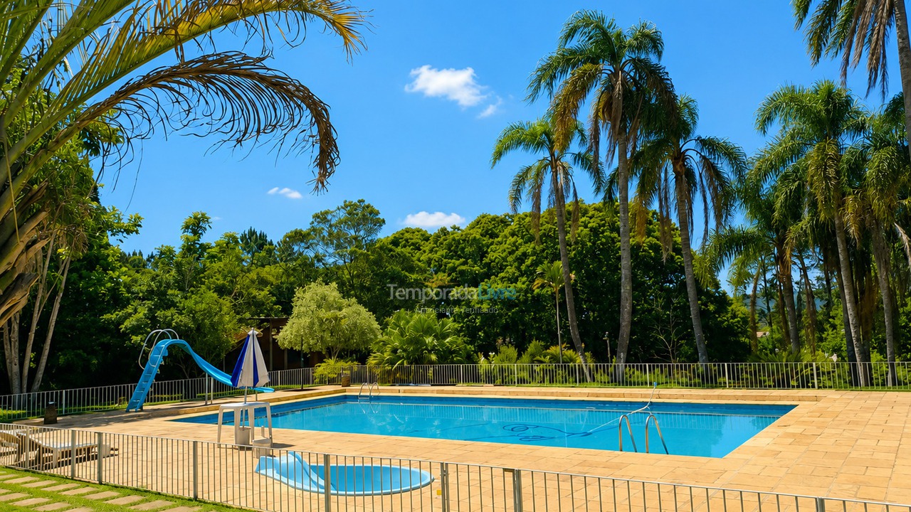 Granja para alquiler de vacaciones em Ibiúna (Ibiuna)