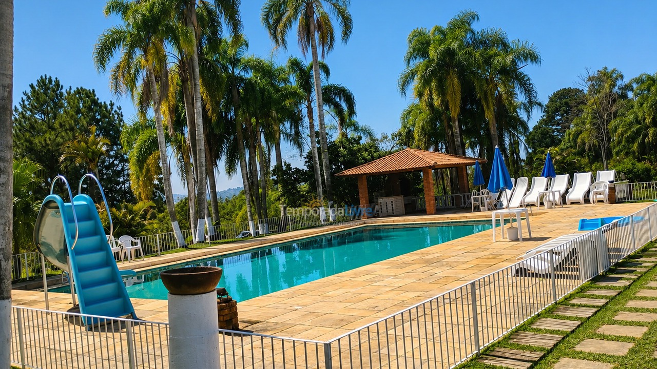 Granja para alquiler de vacaciones em Ibiúna (Ibiuna)