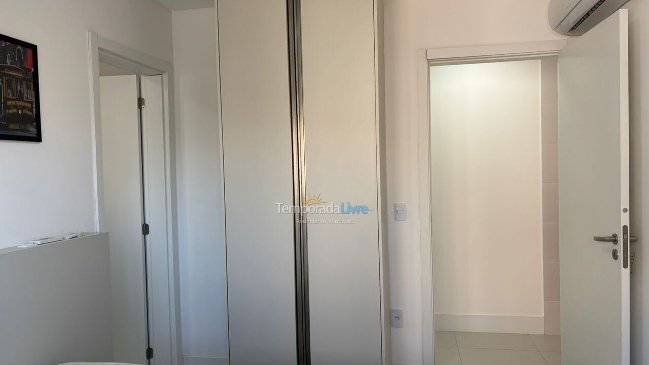 Apartment for vacation rental in Governador Celso Ramos (Palmas)