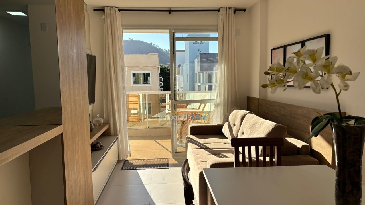 Apartment for vacation rental in Governador Celso Ramos (Palmas)