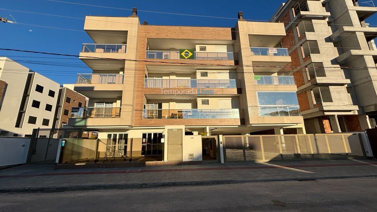 Apartment for vacation rental in Governador Celso Ramos (Palmas)