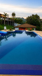 Casa de campo en Atibaia, piscina con tobogán, jacuzzi.