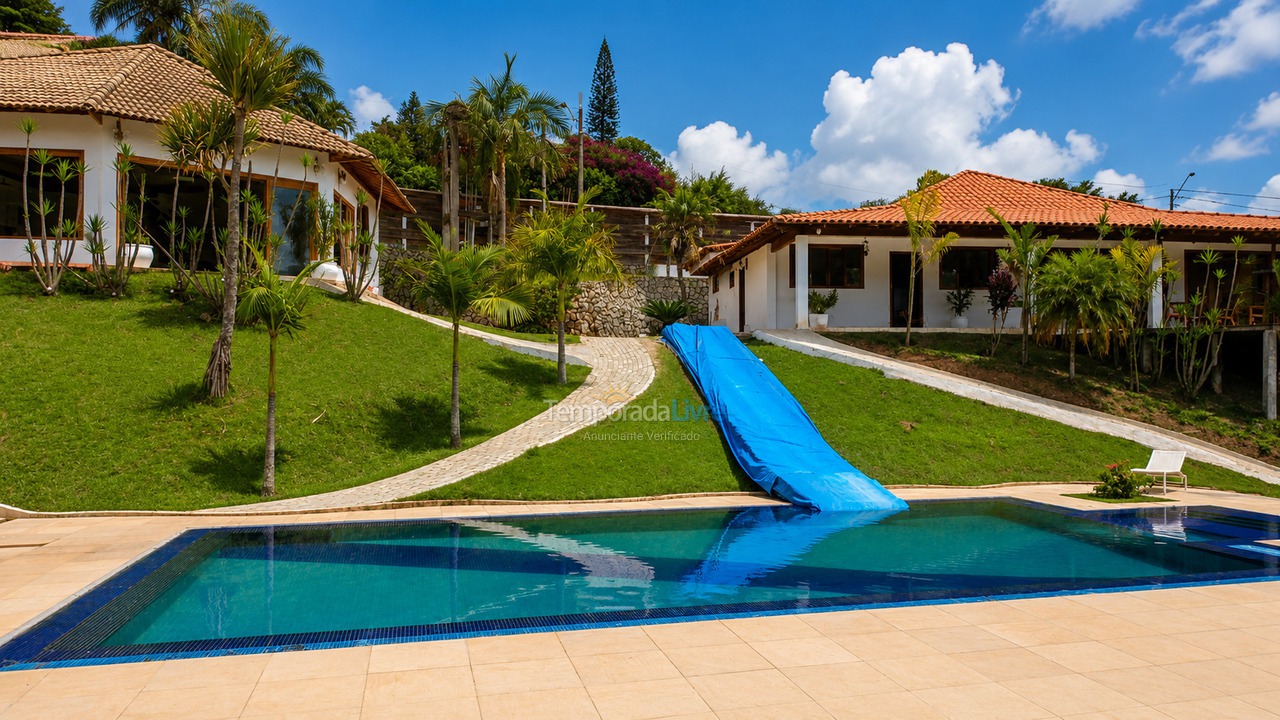 Granja para alquiler de vacaciones em Atibaia (Rio Acima)