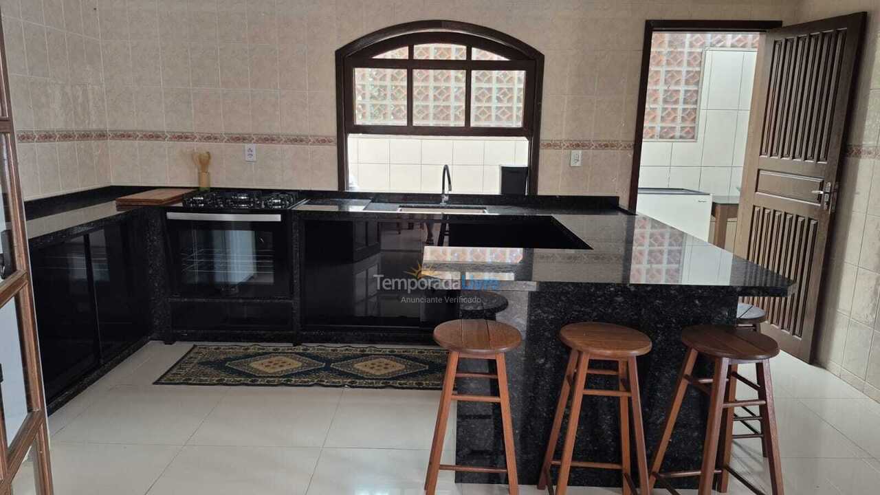 Casa para aluguel de temporada em Itapoá (Itapoá)