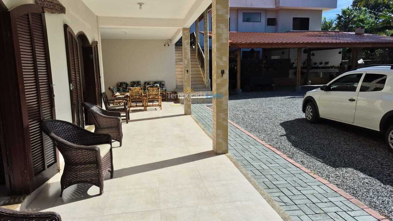 Casa para aluguel de temporada em Itapoá (Itapoá)