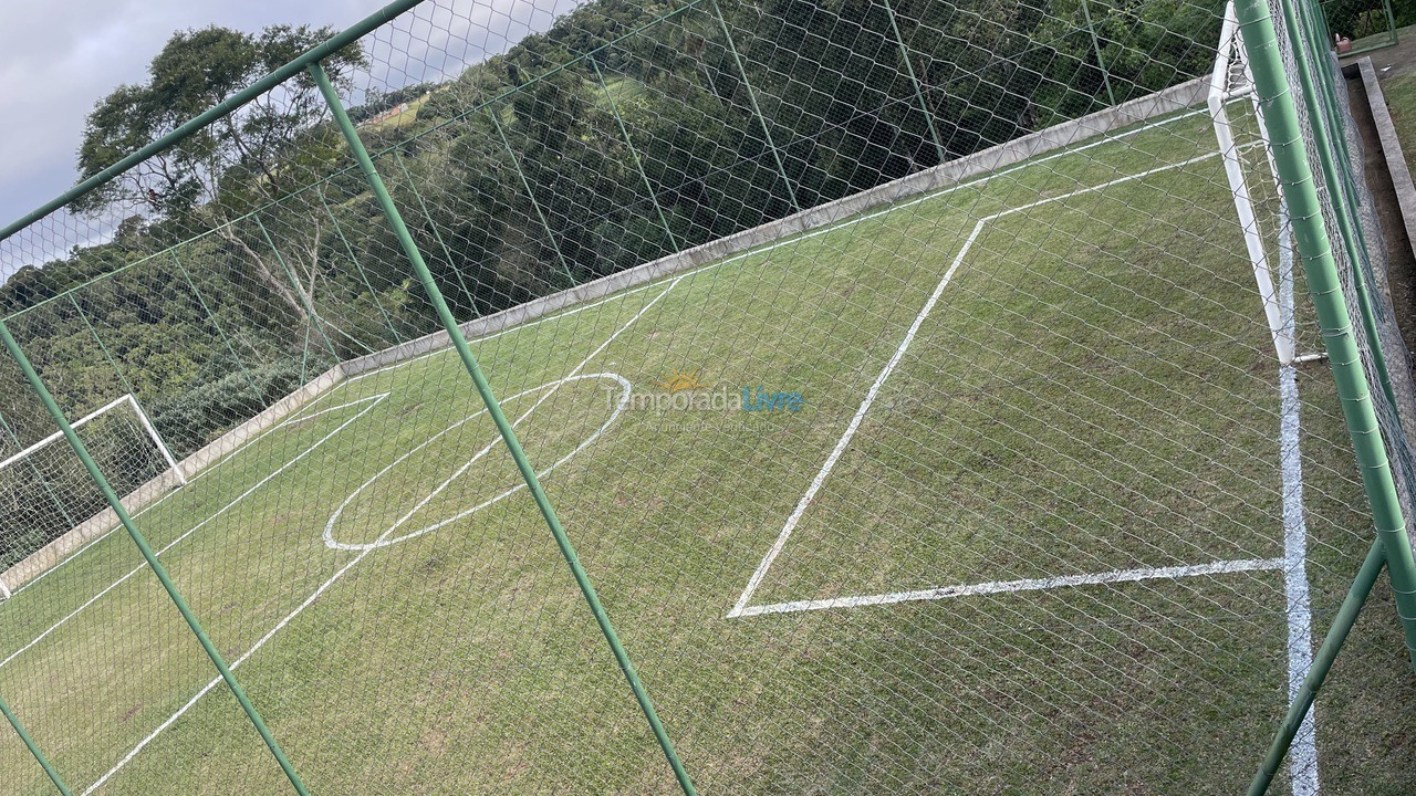 Granja para alquiler de vacaciones em Ibiúna (Bairro do Cupim)