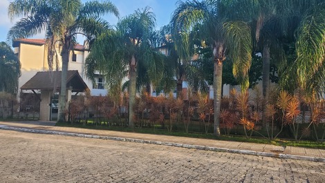 Descanse com a familia a 150 mt da praia