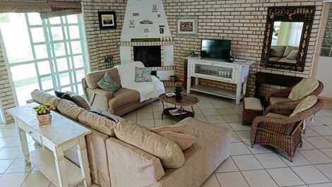 ¡Preciosa casa para una familia! REF. 149