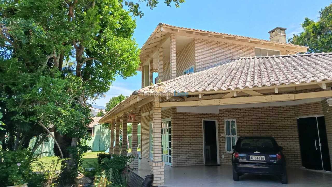 Casa para alquiler de vacaciones em Bombinhas (Mariscal)