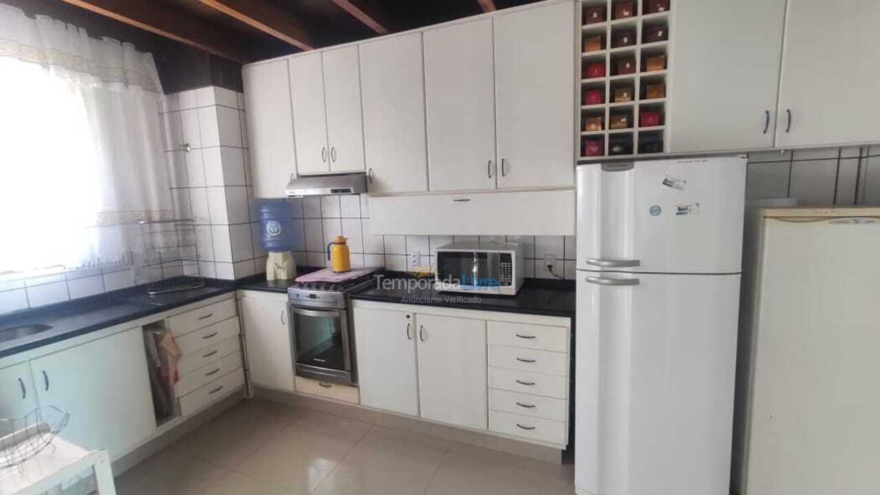 Casa para aluguel de temporada em Bombinhas (Mariscal)