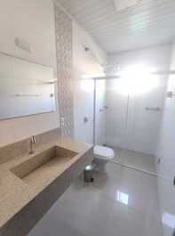 Casa para a família em Mariscal c/ 5 dormitórios e piscina Ref.112