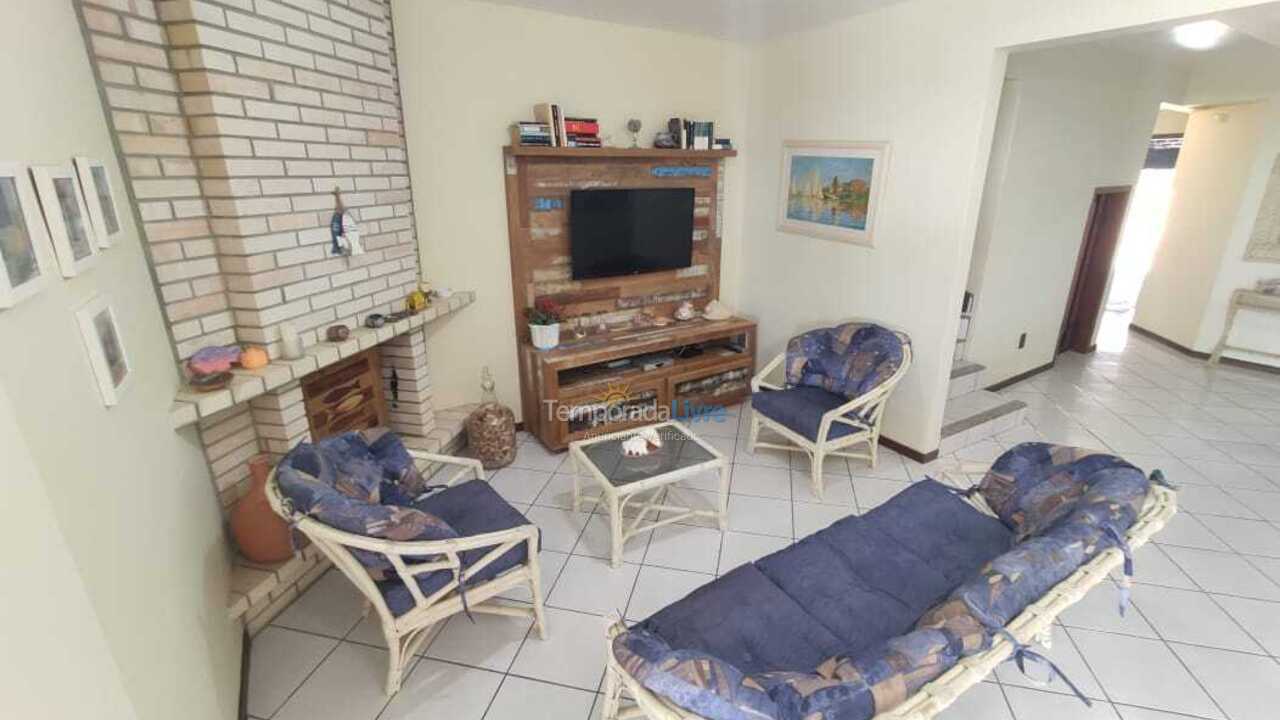 House for vacation rental in Bombinhas (Mariscal)