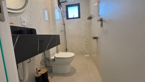 Seu Luxo de Apartamento na Praia de Palmas/SC