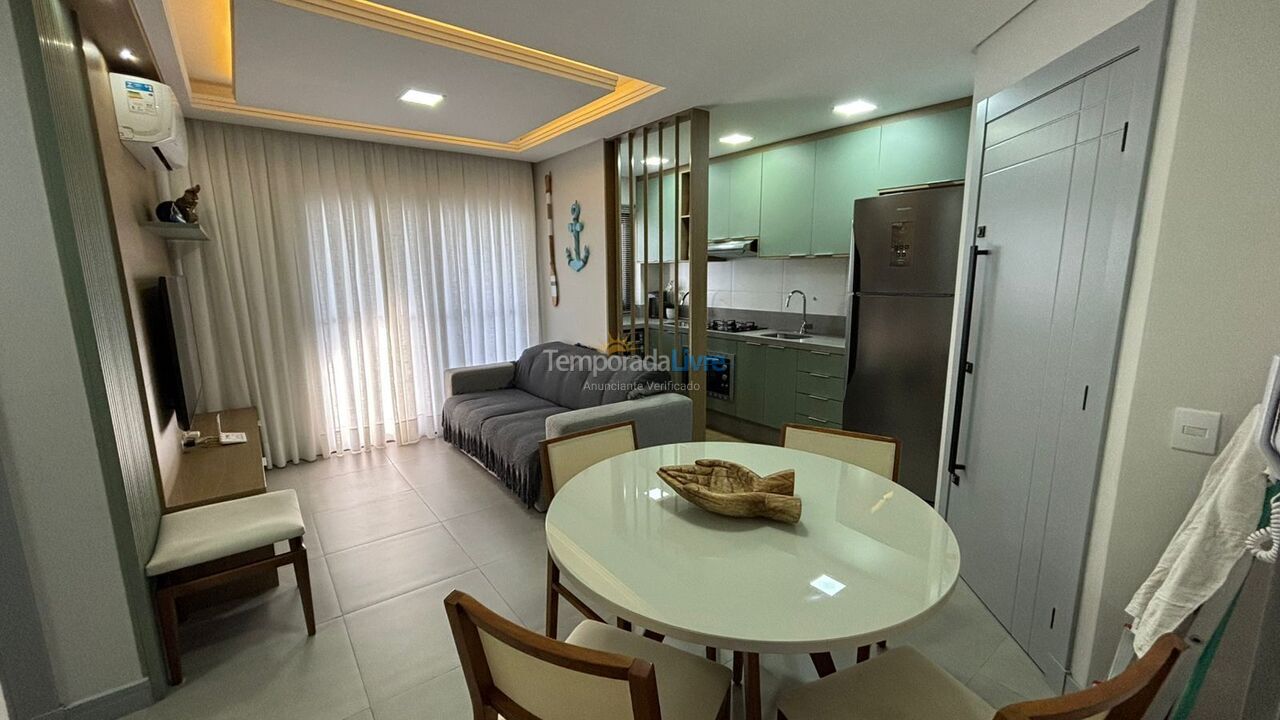 Apartment for vacation rental in Governador Celso Ramos (Palmas)