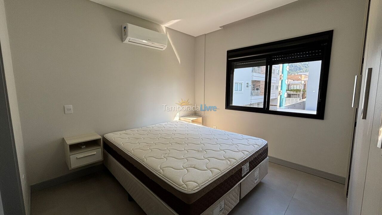 Apartment for vacation rental in Governador Celso Ramos (Palmas)