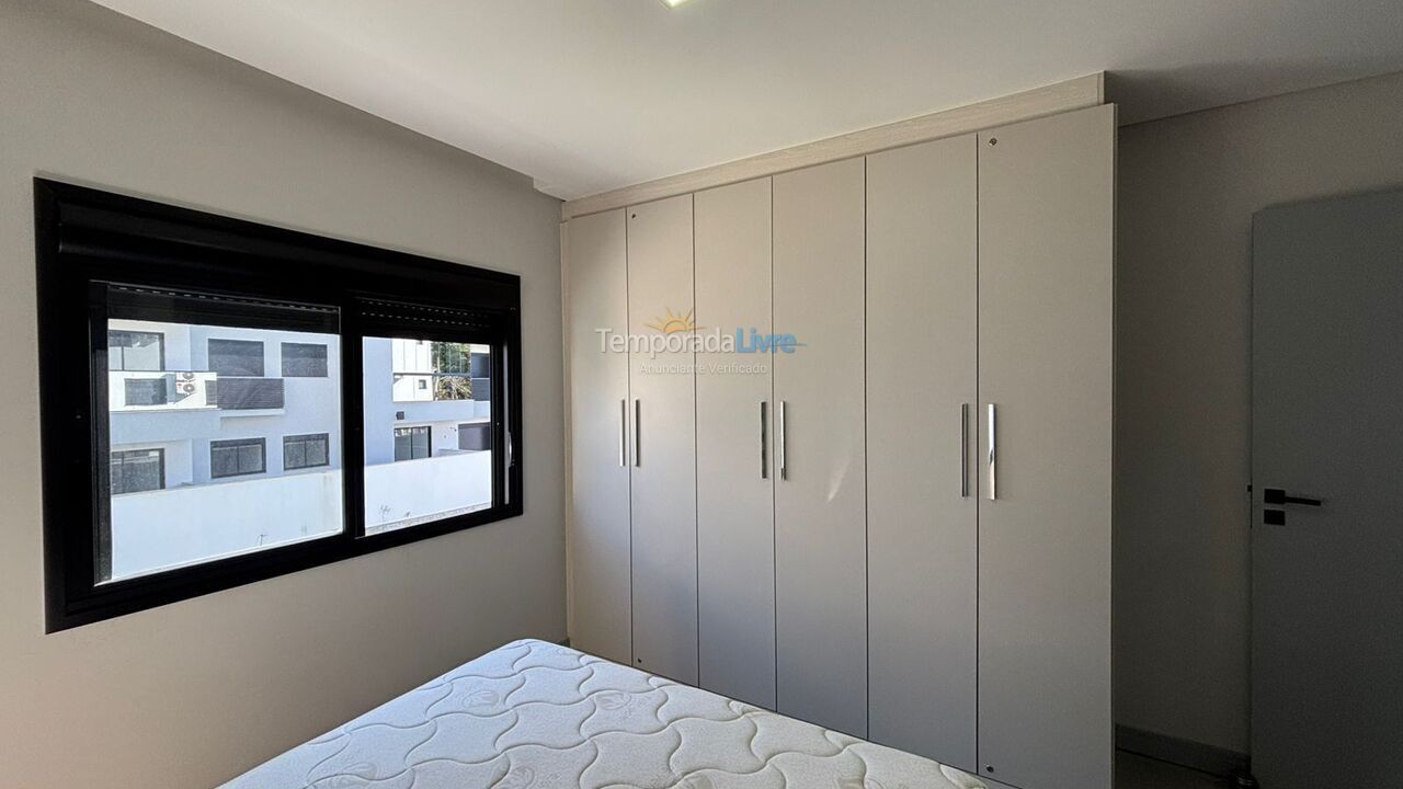 Apartment for vacation rental in Governador Celso Ramos (Palmas)