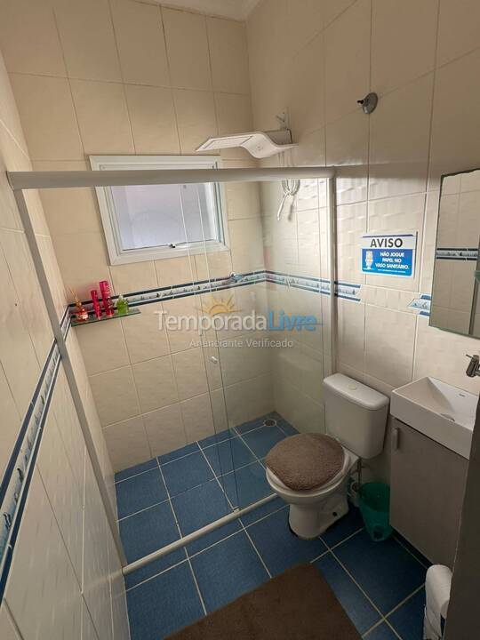 Casa para alquiler de vacaciones em São Sebastião (Praia da Boracéia)