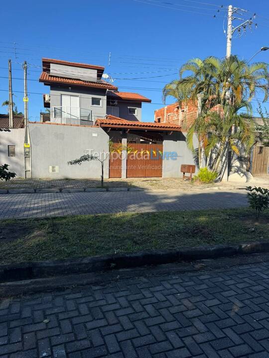 Casa para alquiler de vacaciones em São Sebastião (Praia da Boracéia)