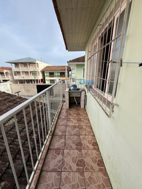 Apartamento para aluguel de temporada em São Francisco do Sul (Enseada)