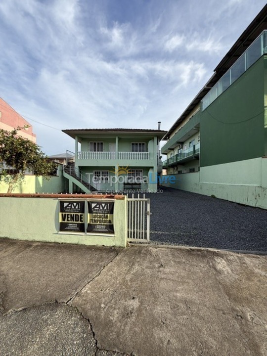 Apartamento para aluguel de temporada em São Francisco do Sul (Enseada)