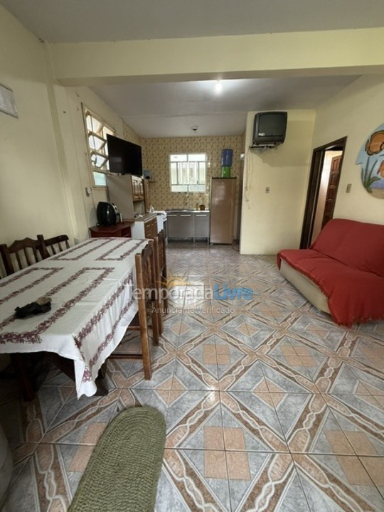 Apartamento para aluguel de temporada em São Francisco do Sul (Enseada)