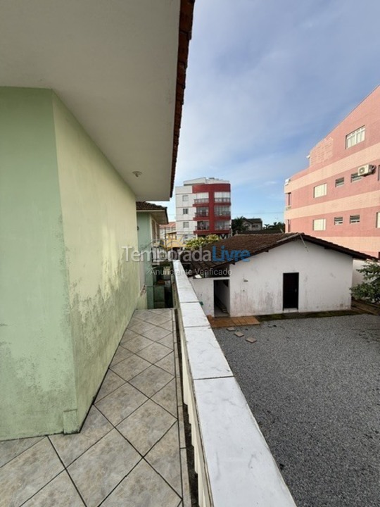 Apartamento para aluguel de temporada em São Francisco do Sul (Enseada)